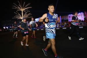 BIB: 4381, 2004
                            <button type="button" onclick="openModal(23023436)" class="btn btn-primary btn-sm float-right btn-popup" data-toggle="modal" data-target=".modal-high-quality">
                        <i class="fas fa-shopping-cart"></i> Add to Cart
                    </button>
                                            <button type="button" onclick="isThisMe(23023436, true)" class="btn btn-success btn-sm float-right btn-popup btn-isme hidden" data-toggle="tooltip" data-placement="bottom" title="นี่คือรูปของคุณใช่ไหม คลิกที่นี่เพื่อเอาเข้าอัลบั้ม">
                        <i class="fas fa-plus"></i> Add to album
                    </button>
                    <button type="button" onclick="isThisMe(23023436, false)" class="btn btn-warning btn-sm float-right btn-popup btn-isnotme hidden">
                        <i class="fas fa-ban"></i> Remove from album
                    </button>